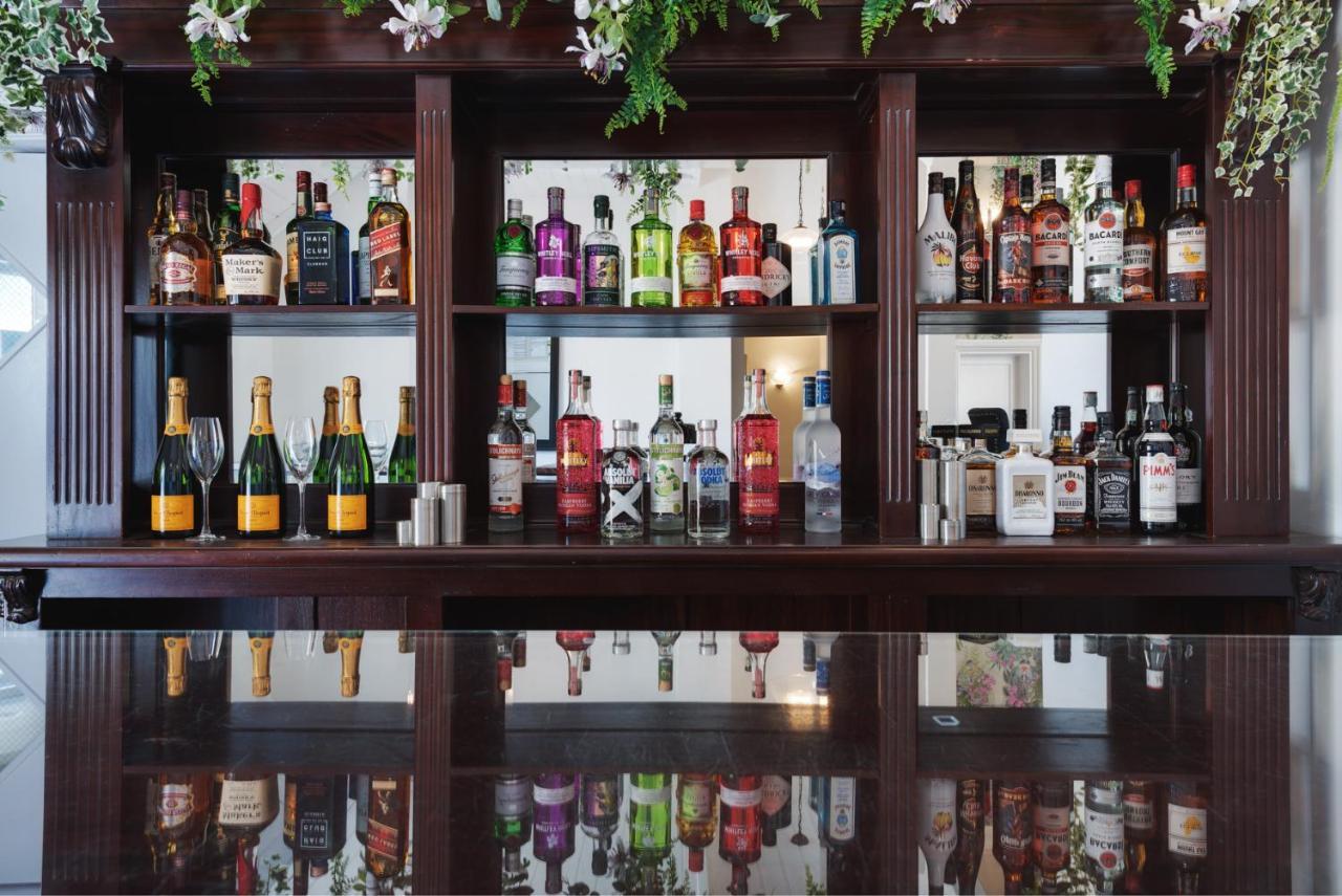 Florence House Boutique Hotel And Restaurant พอร์ตสมัธ ภายนอก รูปภาพ