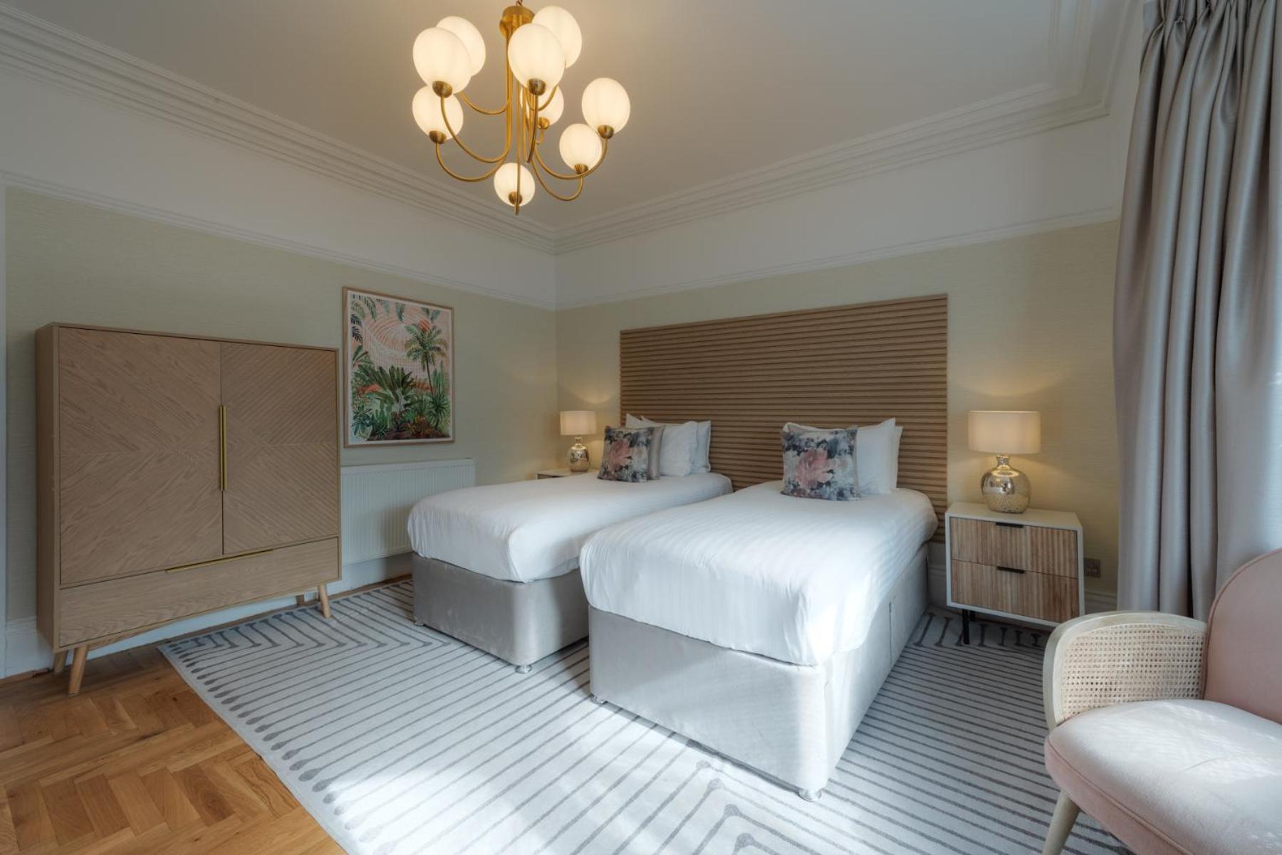 Florence House Boutique Hotel And Restaurant พอร์ตสมัธ ภายนอก รูปภาพ